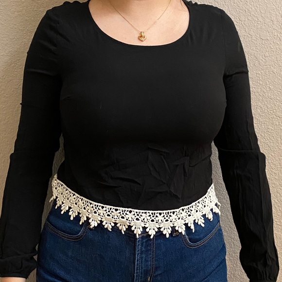 Forever 21 shirt - Picture 2 of 3